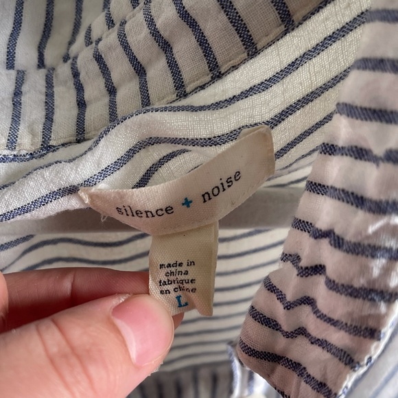 Urban outfitters button up linen shirt - Picture 2 of 4